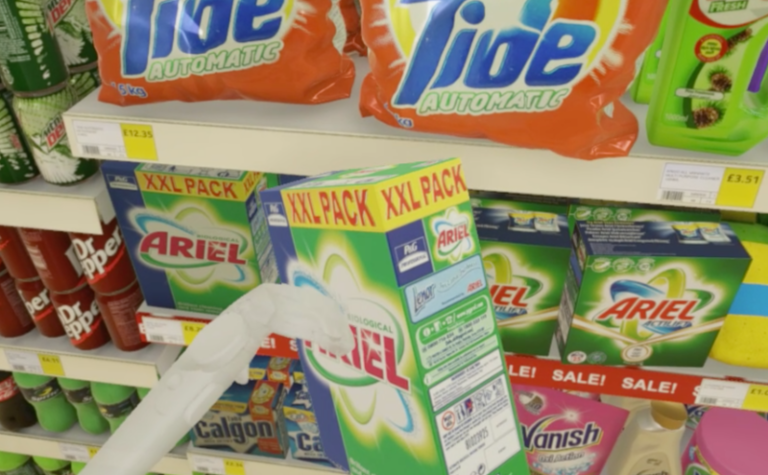 gorillaintheroom_screenshot