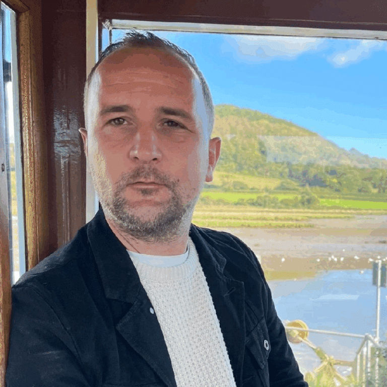 Glen Tooke incling Headshot Insight Platforms 768x768