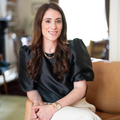 Jessica Nesbitt Headshot